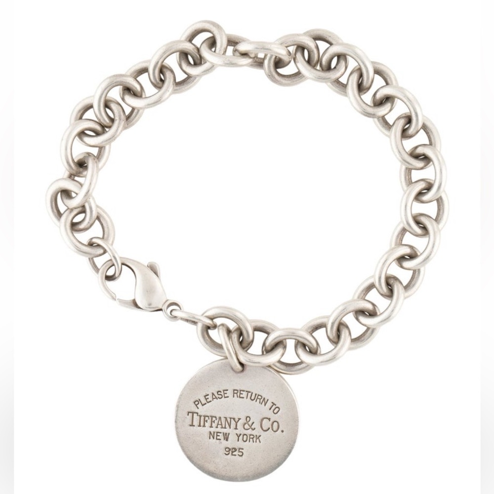 TIFFANY & CO.  
Return to Tiffany Round Tag Bracelet